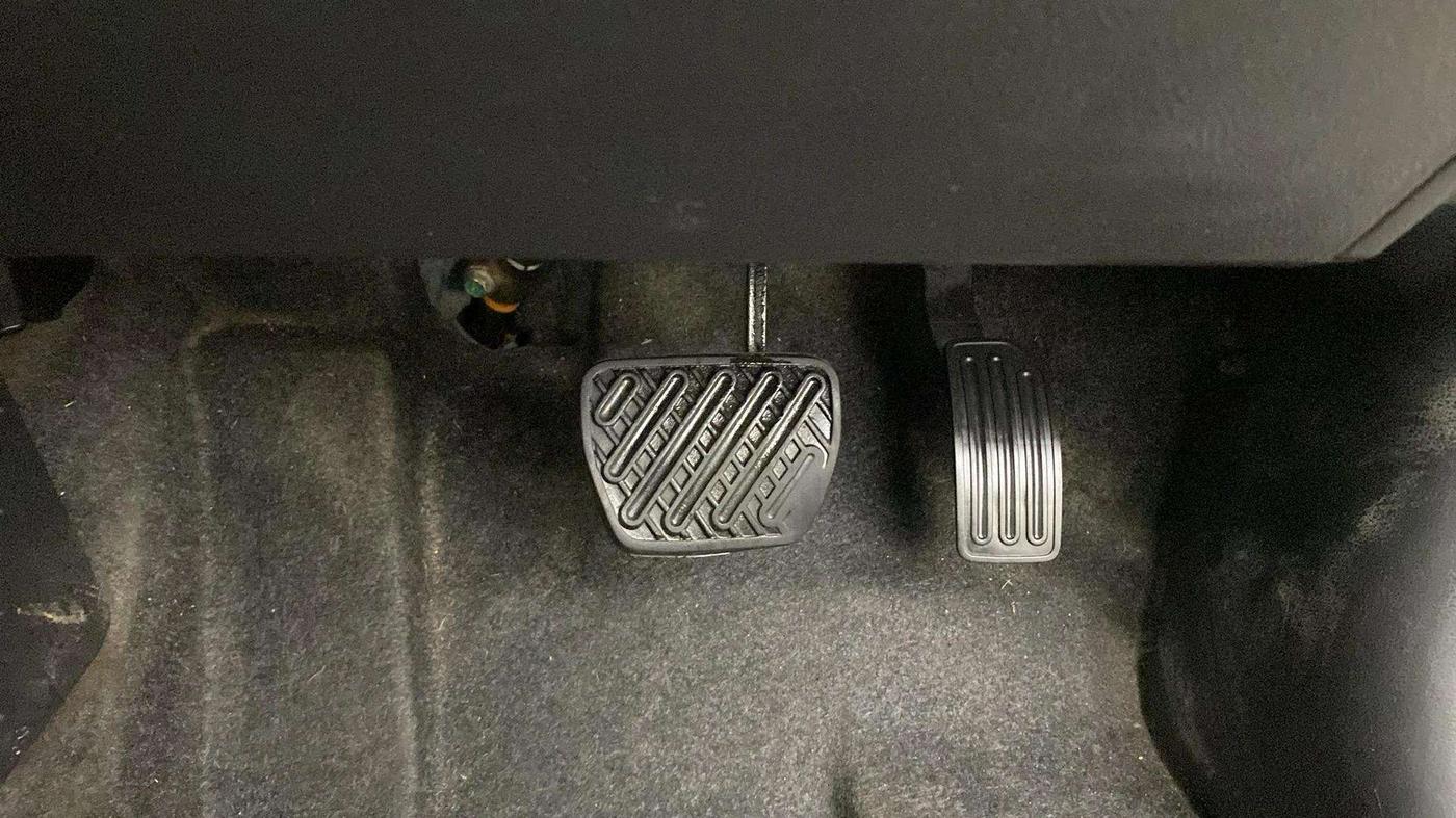 2018 Nissan Sunny XV CVT, Petrol, Automatic, 56,393 km, Pedals