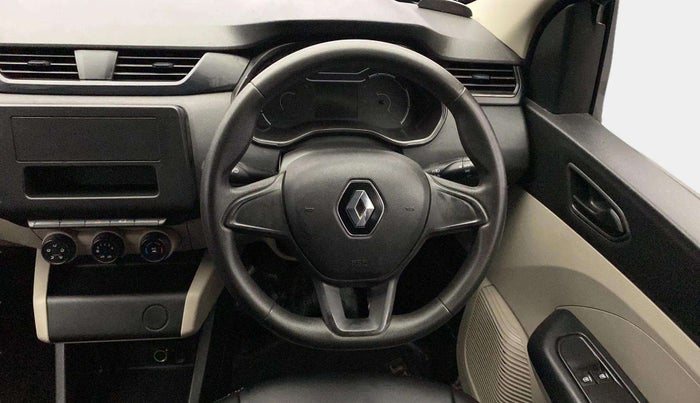 2022 Renault TRIBER RXE MT, Petrol, Manual, 39,125 km, Steering Wheel Close Up