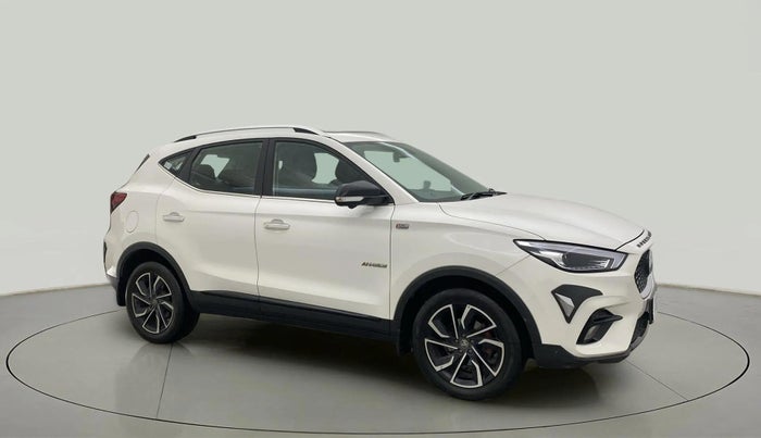2023 MG ASTOR SAVVY 1.3 TURBO AT S RED, Petrol, Automatic, 26,124 km, Right Front Diagonal