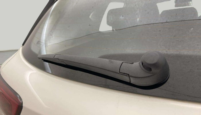 2023 MG ASTOR SAVVY 1.3 TURBO AT S RED, Petrol, Automatic, 26,124 km, Rear Wiper