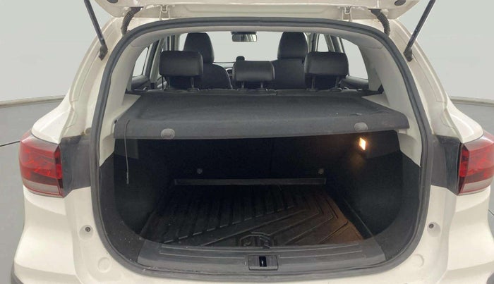2023 MG ASTOR SAVVY 1.3 TURBO AT S RED, Petrol, Automatic, 26,124 km, Boot Inside