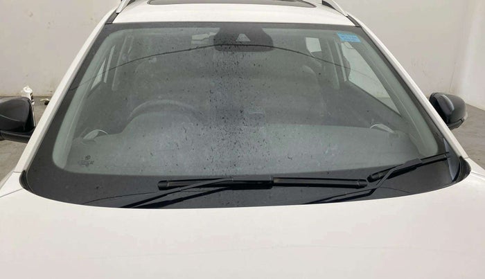 2023 MG ASTOR SAVVY 1.3 TURBO AT S RED, Petrol, Automatic, 26,124 km, Front Windshield