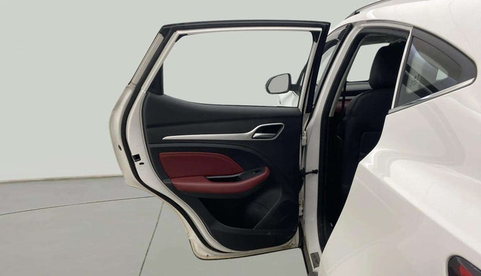 2023 MG ASTOR SAVVY 1.3 TURBO AT S RED, Petrol, Automatic, 26,124 km, LHS Rear Door