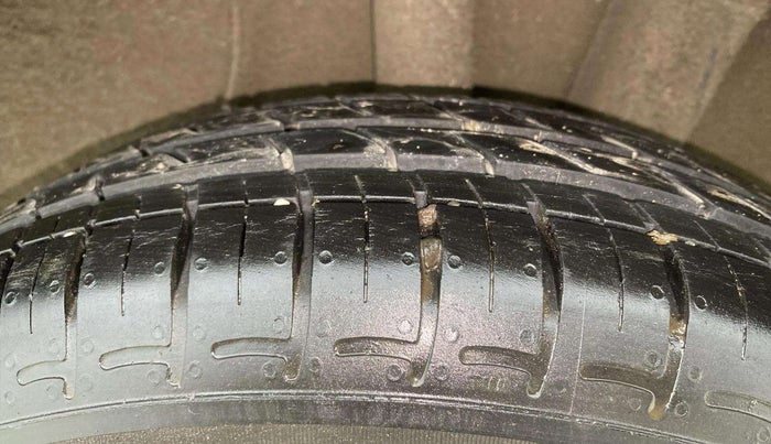 2021 Hyundai AURA S 1.2 CNG, CNG, Manual, 8,307 km, Left Rear Tyre Tread
