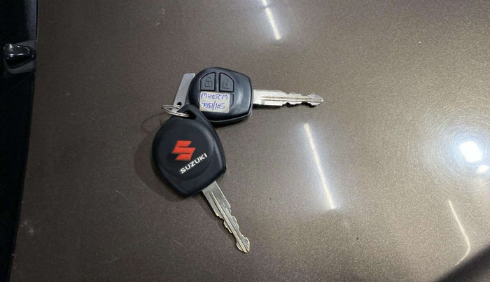 2016 Maruti Wagon R 1.0 VXI, Petrol, Manual, 17,636 km, Key Close Up