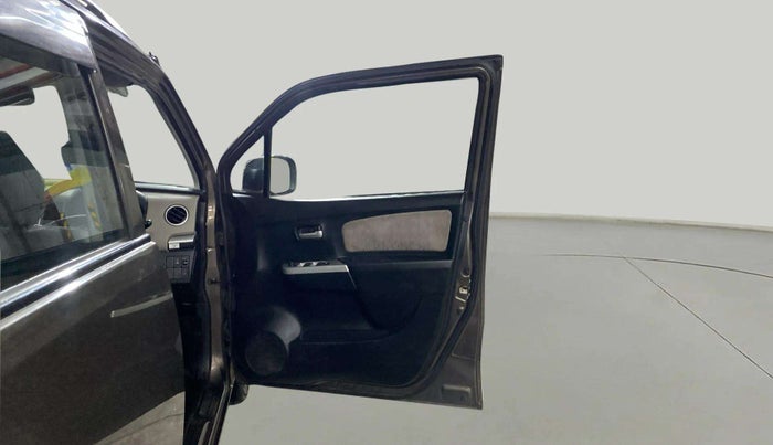 2016 Maruti Wagon R 1.0 VXI, Petrol, Manual, 17,636 km, RHS Front Door