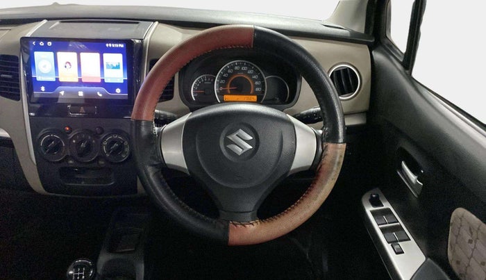 2016 Maruti Wagon R 1.0 VXI, Petrol, Manual, 17,636 km, Steering Wheel Close Up