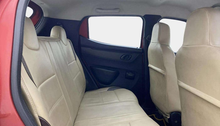 2017 Renault Kwid RXL, Petrol, Manual, 58,053 km, Right Side Rear Door Cabin