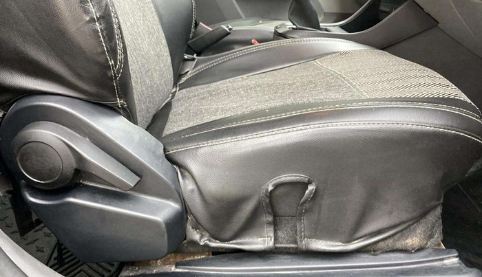 2020 Tata ALTROZ XE PETROL, Petrol, Manual, 71,035 km, Driver Side Adjustment Panel