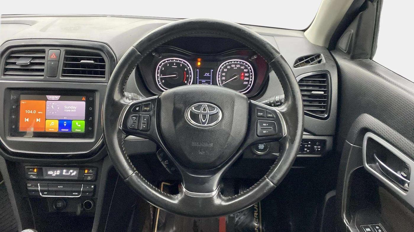 2020 Toyota URBAN CRUISER PREMIUM GRADE MT, Petrol, Manual, 71,085 km, Steering Wheel Close Up