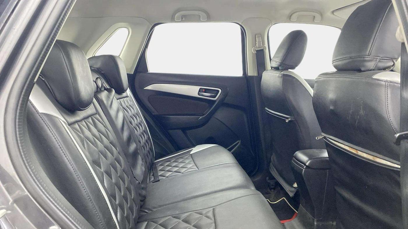 2020 Toyota URBAN CRUISER PREMIUM GRADE MT, Petrol, Manual, 71,085 km, Right Side Rear Door Cabin