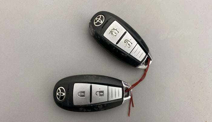 2020 Toyota URBAN CRUISER PREMIUM GRADE MT, Petrol, Manual, 70,875 km, Key Close Up