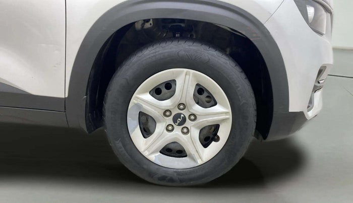 2022 KIA SELTOS HTE 1.5 PETROL, Petrol, Manual, 85,720 km, Right Front Wheel