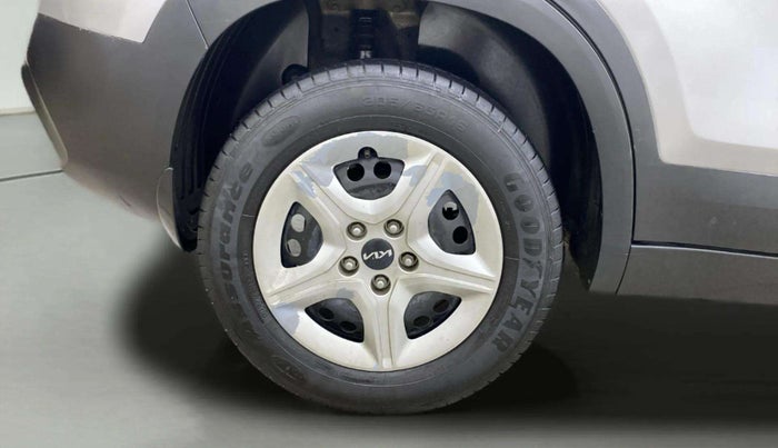 2022 KIA SELTOS HTE 1.5 PETROL, Petrol, Manual, 85,720 km, Right Rear Wheel