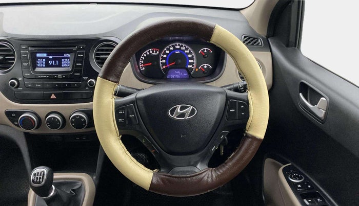 2015 Hyundai Grand i10 SPORTZ 1.2 KAPPA VTVT, Petrol, Manual, 35,733 km, Steering Wheel Close Up