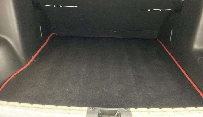 2019 Renault Duster RXE PETROL, Petrol, Manual, 34,127 km, Boot Open Zoomed View