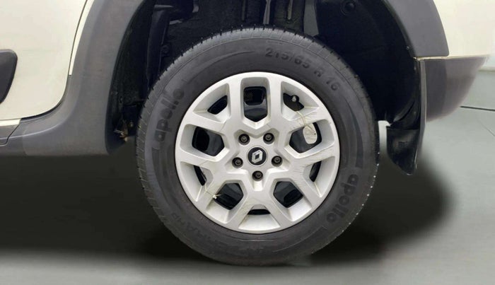 2019 Renault Duster RXE PETROL, Petrol, Manual, 34,127 km, Left Rear Wheel