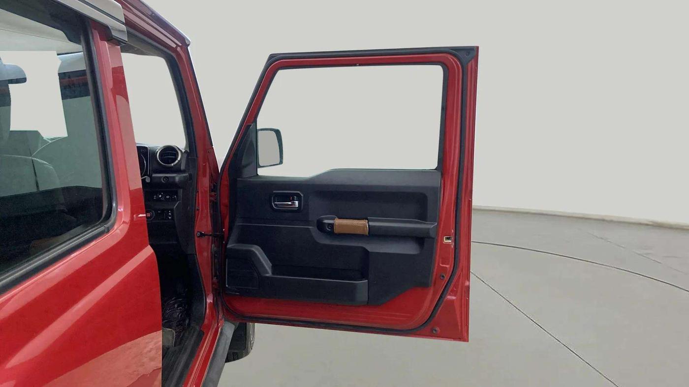 2023 Maruti JIMNY ALPHA ALL GRIP PRO MT DUAL TONE, CNG, Manual, 32,729 km, RHS Front Door