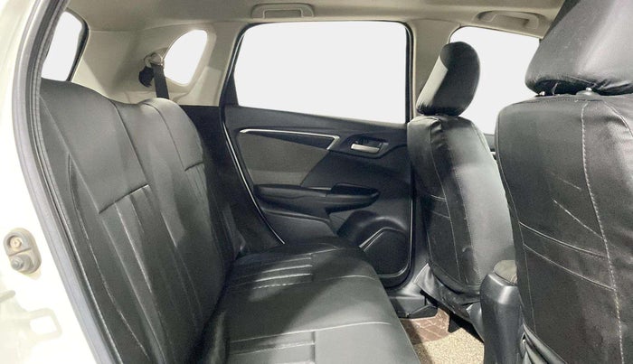 2019 Honda WR-V 1.2L I-VTEC VX MT, CNG, Manual, 33,786 km, Right Side Rear Door Cabin