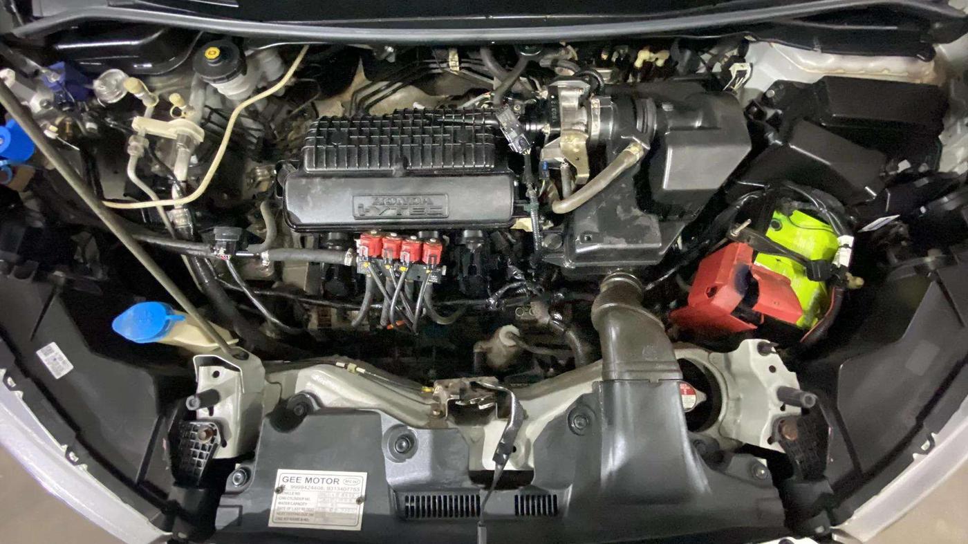 2019 Honda WR-V 1.2L I-VTEC VX MT, CNG, Manual, 33,786 km, Engine View