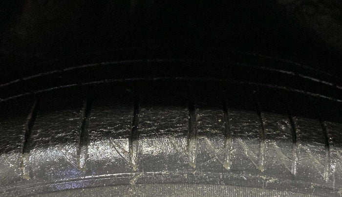 2019 Honda WR-V 1.2L I-VTEC VX MT, CNG, Manual, 33,786 km, Right Rear Tyre Tread