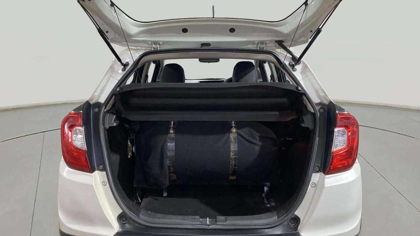 2019 Honda WR-V 1.2L I-VTEC VX MT, CNG, Manual, 33,786 km, Boot Inside