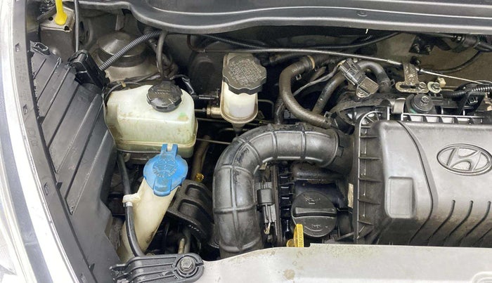 2013 Hyundai Eon ERA +, Petrol, Manual, 52,989 km, Engine View - Right