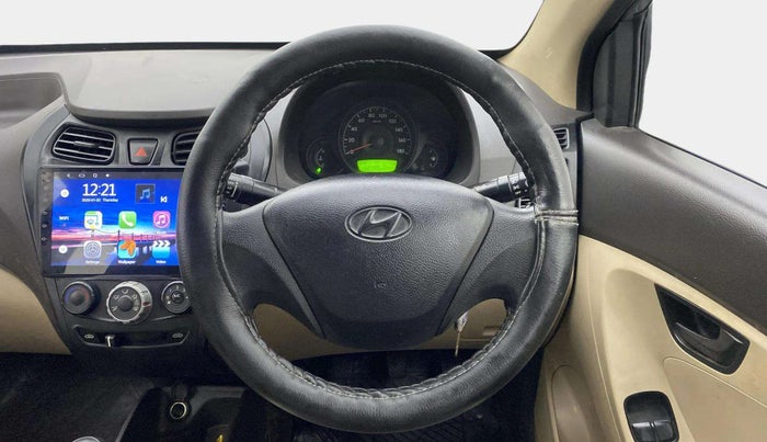2013 Hyundai Eon ERA +, Petrol, Manual, 52,989 km, Steering Wheel Close Up