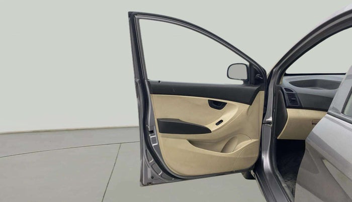 2013 Hyundai Eon ERA +, Petrol, Manual, 52,989 km, LHS Front Door