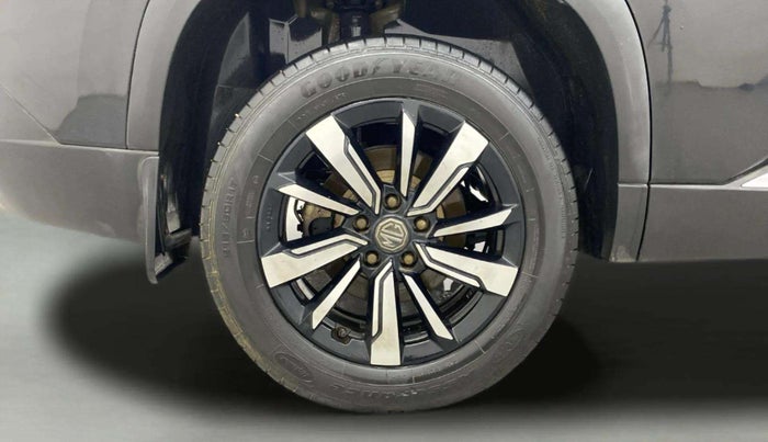 2020 MG HECTOR SHARP HYBRID 1.5 PETROL, Petrol, Manual, 46,684 km, Left Rear Wheel