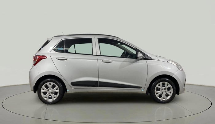 2016 Hyundai Grand i10 SPORTZ 1.2 KAPPA VTVT, Petrol, Manual, 10,157 km, Right Side View