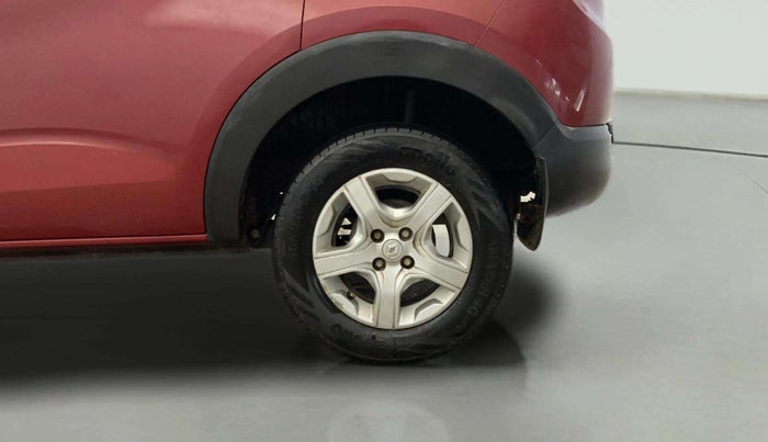 2019 Renault TRIBER RXZ, Petrol, Manual, 35,069 km, Left Rear Wheel
