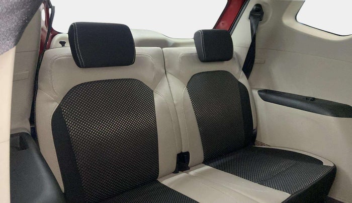 2019 Renault TRIBER RXZ, Petrol, Manual, 35,069 km, Third Seat Row ( optional )