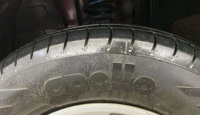 2019 Renault TRIBER RXZ, Petrol, Manual, 35,069 km, Left Front Tyre Tread