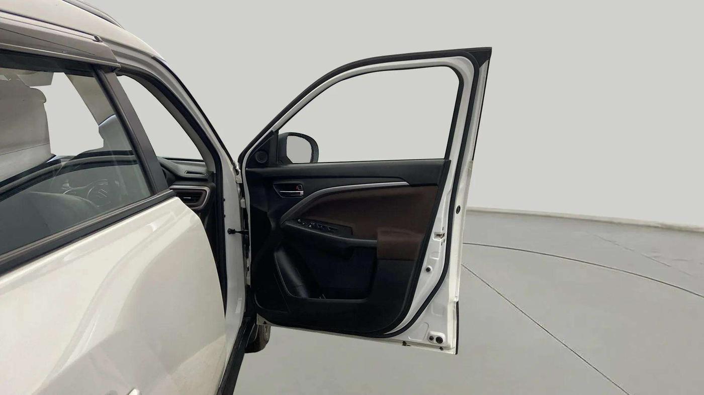 2023 Maruti BREZZA ZXI SMART HYBRID , Petrol, Manual, 12,686 km, RHS Front Door