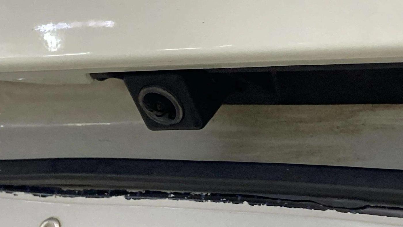 2023 Maruti BREZZA ZXI SMART HYBRID , Petrol, Manual, 12,686 km, Parking Camera