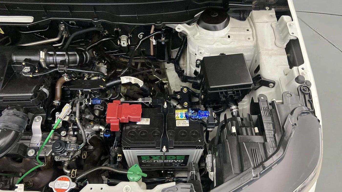2023 Maruti BREZZA ZXI SMART HYBRID , Petrol, Manual, 12,686 km, Engine View - Left
