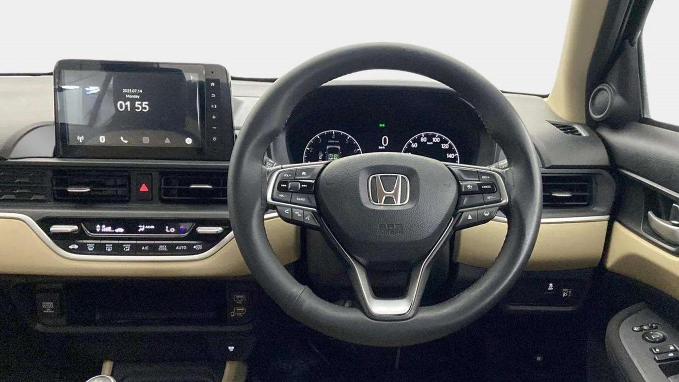 2024 Honda Amaze ZX 1.2 Petrol MT, Petrol, Manual, 15,580 km, Steering Wheel Close Up