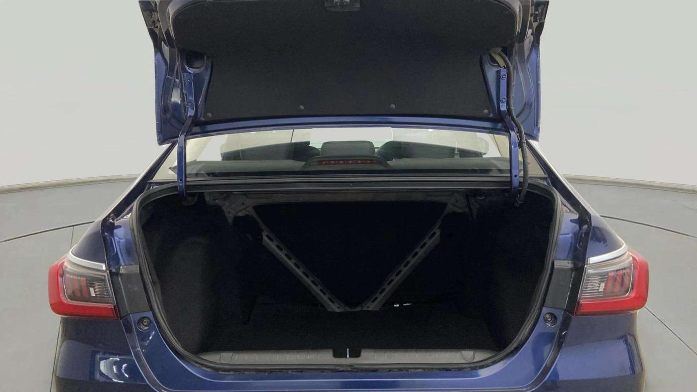 2024 Honda Amaze ZX 1.2 Petrol MT, Petrol, Manual, 15,580 km, Boot Inside