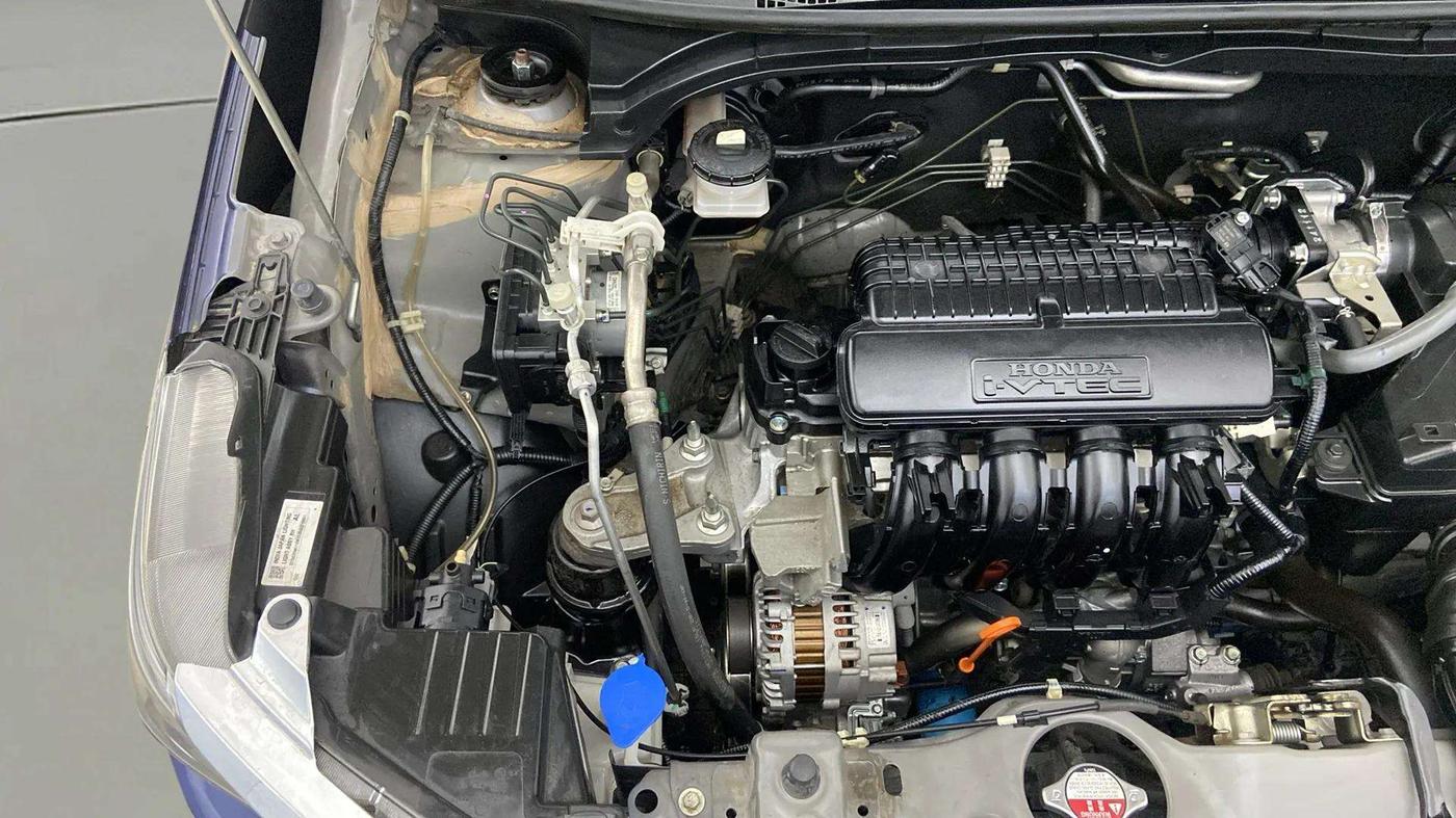 2024 Honda Amaze ZX 1.2 Petrol MT, Petrol, Manual, 15,580 km, Engine View - Right