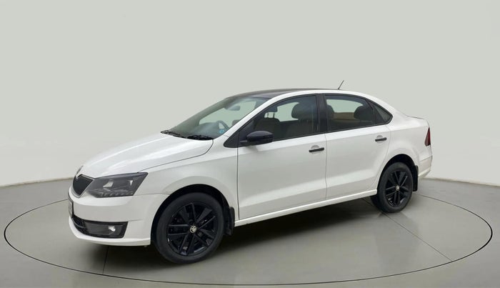 2018 Skoda Rapid STYLE 1.6 MPI AT, Petrol, Automatic, 91,985 km, Left Front Diagonal