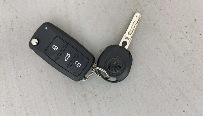 2018 Skoda Rapid STYLE 1.6 MPI AT, Petrol, Automatic, 91,985 km, Key Close Up