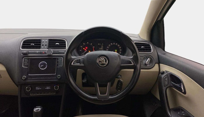 2018 Skoda Rapid STYLE 1.6 MPI AT, Petrol, Automatic, 91,985 km, Steering Wheel Close Up