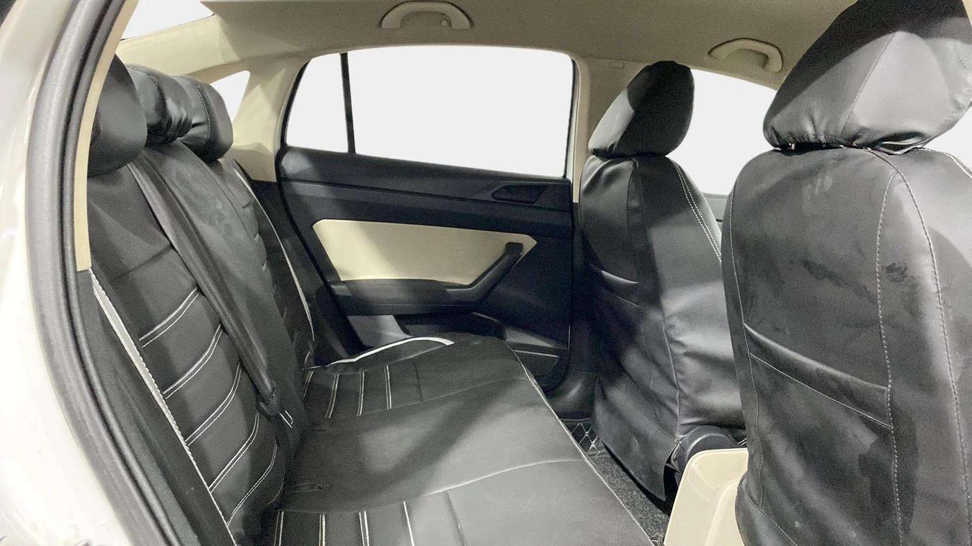 2022 Skoda SLAVIA ACTIVE 1.0L TSI MT, Petrol, Manual, 62,441 km, Right Side Rear Door Cabin