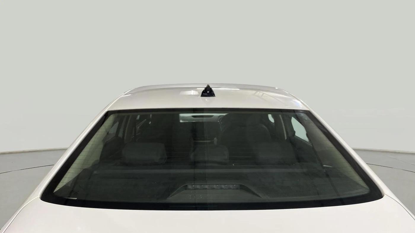 2022 Skoda SLAVIA ACTIVE 1.0L TSI MT, Petrol, Manual, 62,441 km, Rear Windshield