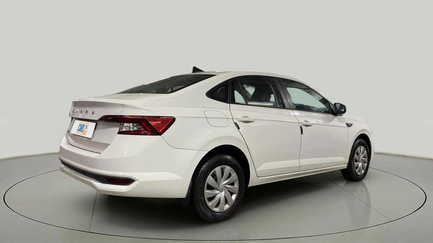 2022 Skoda SLAVIA ACTIVE 1.0L TSI MT, Petrol, Manual, 62,441 km, Right Back Diagonal