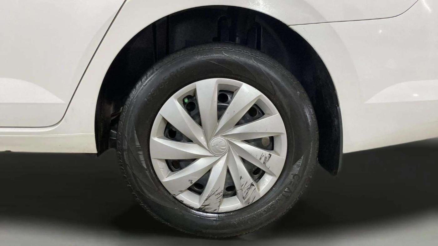 2022 Skoda SLAVIA ACTIVE 1.0L TSI MT, Petrol, Manual, 62,441 km, Left Rear Wheel