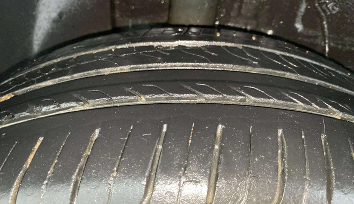 2022 Tata ALTROZ XZ PLUS PETROL, Petrol, Manual, 15,943 km, Right Rear Tyre Tread