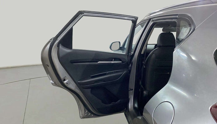 2020 KIA SONET HTK PLUS 1.5 AT, Diesel, Automatic, 97,886 km, LHS Rear Door
