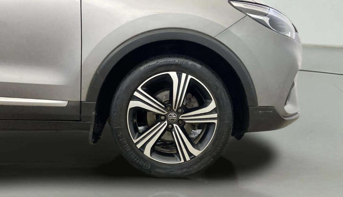 2021 MG ASTOR SHARP 1.5 CVT, Petrol, Automatic, 57,081 km, Right Front Wheel